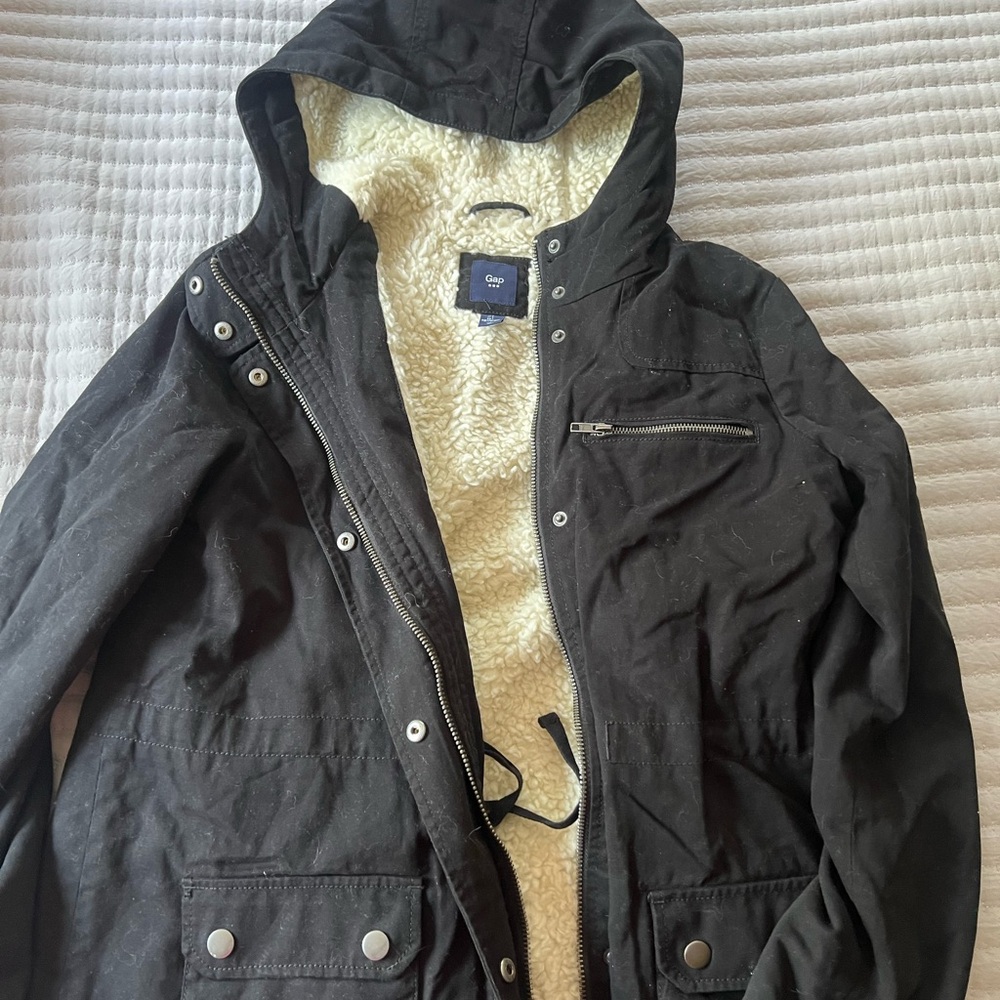 GAP Black Raincoat Versatile Outerwear